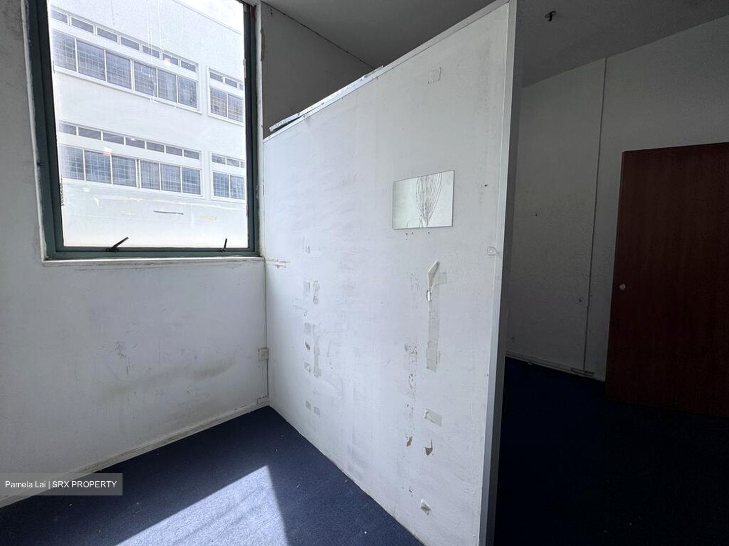 Kovan Road (D19), Office #581705421